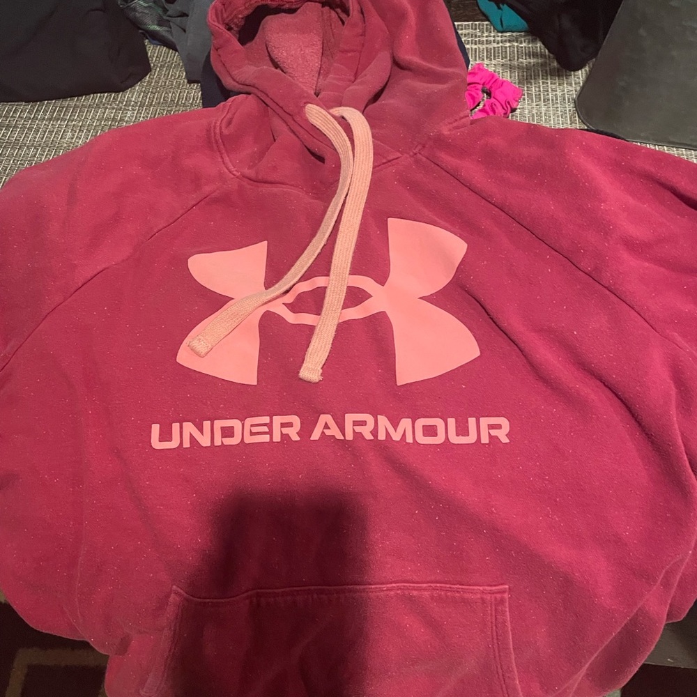 XL under Armour hoodie